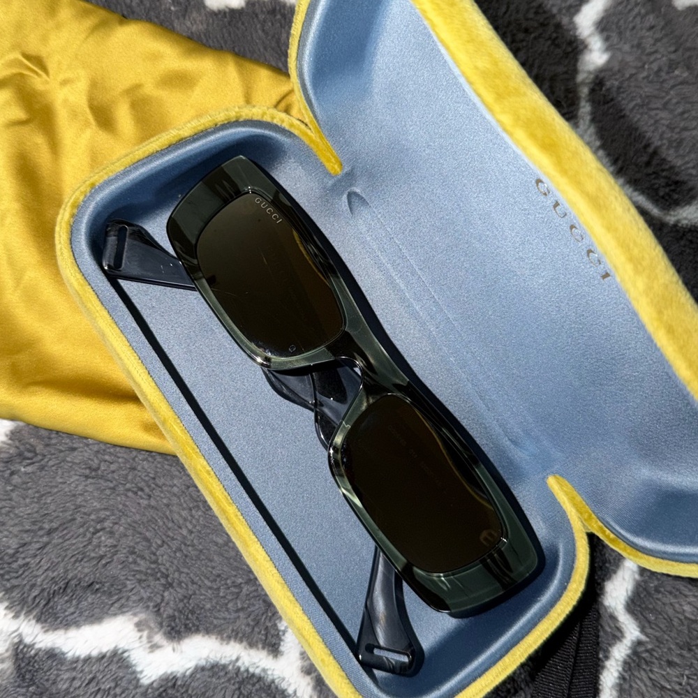 Gucci Dark Green Rectangular Sunglasses GG0516S